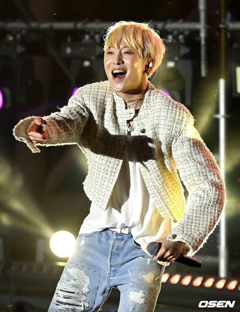 위너 강승윤이 무대를 펼치고 있다. 2022.07.10 / dreamer@osen.co.kr