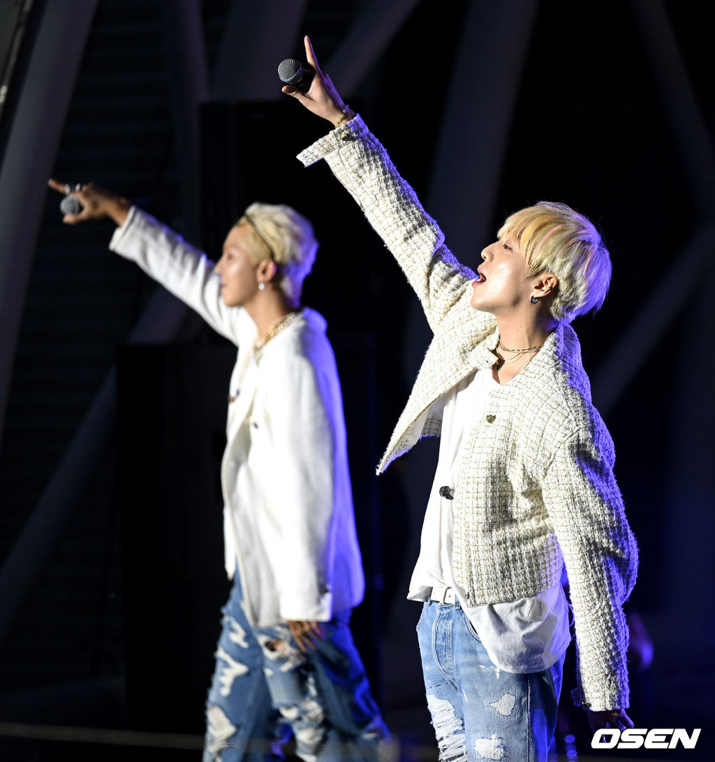 위너 강승윤과 송민호가 무대를 펼치고 있다. 2022.07.10 / dreamer@osen.co.kr