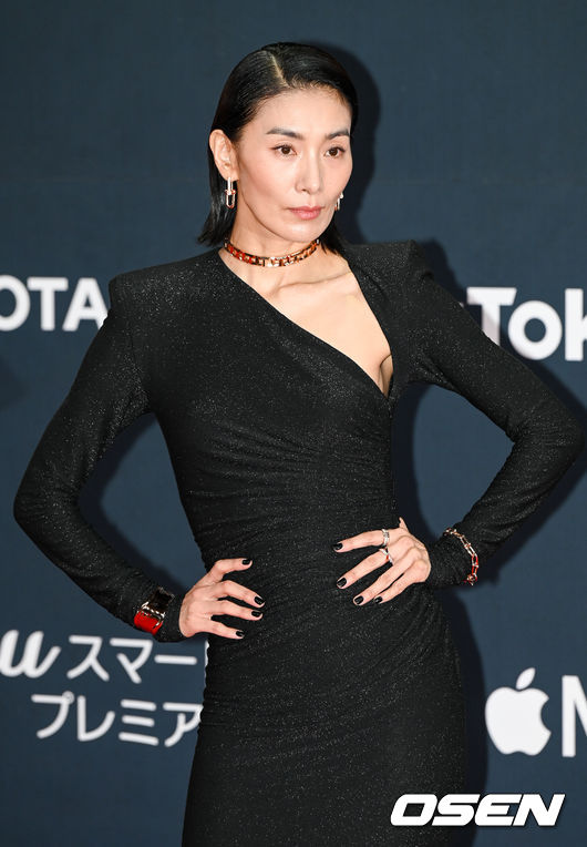 11일 오후 경기도 파주시 CJ ENM 스튜디오 센터에서 2021 엠넷 아시안 뮤직 어워즈(2021 Mnet ASIAN MUSIC AWARDS, MAMA) 시상식이 진행됐다.시상식 앞서 진행된 레드카펫 행사에서 김서형이 포즈를 취하고 있다. 2021.12.11 / soul1014@osen.co.kr