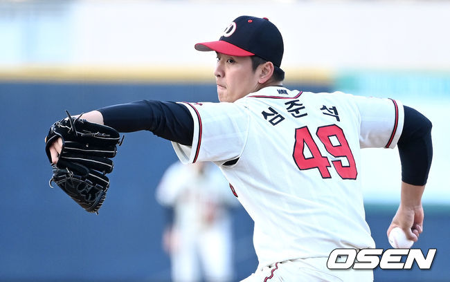 6회말 1사 2루 상황 마운드에 오른 덕수고 투수 심준석이 힘차게 공을 뿌리고 있다. 2021.11.16 / dreamer@osen.co.kr