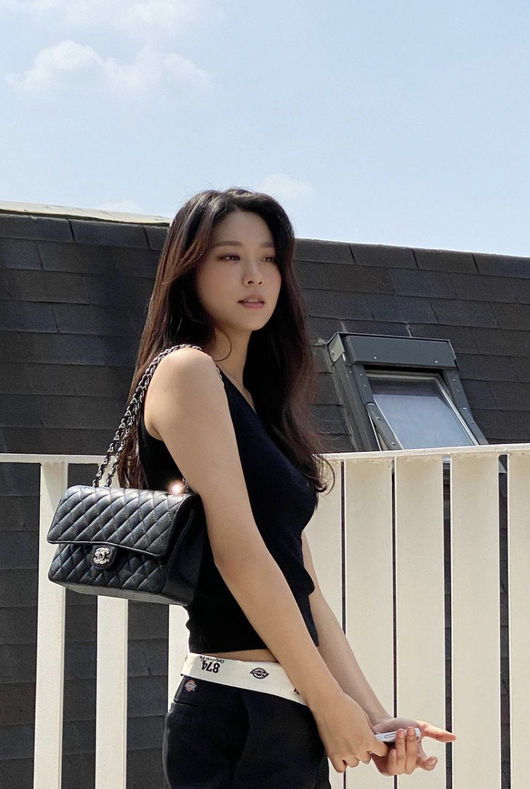 설현 SNS