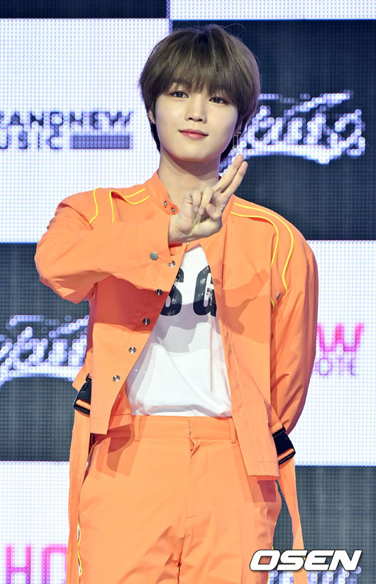 유나이트 은호가 무대 위에서 포즈를 취하고 있다. 2022.07.25 / rumi@osen.co.kr