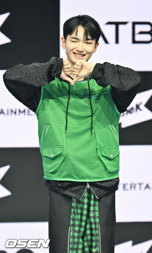 ATBO 김연규가 무대 위에서 포즈를 취하고 있다. 2022.06.22 /rumi@osen.co.kr
