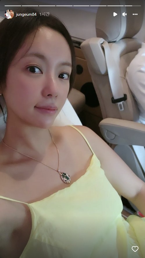 황정음 인스타그램