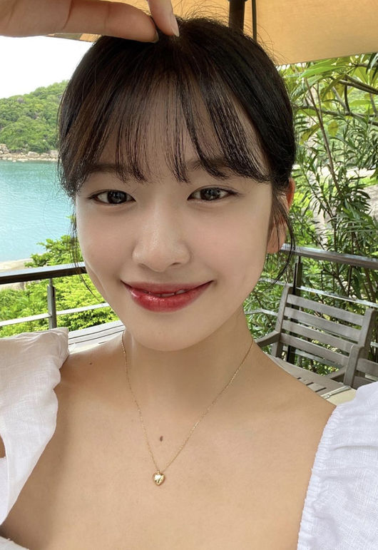 안유진 SNS