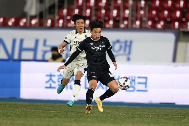 탄천종합운동장/ K리그1/ 성남FC vs 인천유나이티드/ 성남 박수일/ 사진 곽동혁