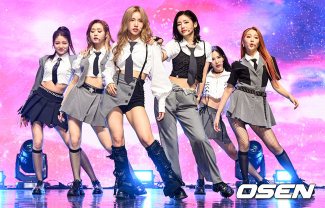 트라이비가 멋진 무대를 펼치고 있다. 2022.08.09 / soul1014@osen.co.kr