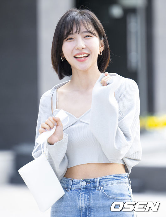 배우 주현영이 취재진을 향해 포즈를 취하고 있다. 2022.07.15 /ksl0919@osen.co.kr