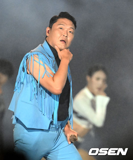 가수 싸이가 무대를 선보이고 있다. 2022.08.10 /jpnews@osen.co.kr