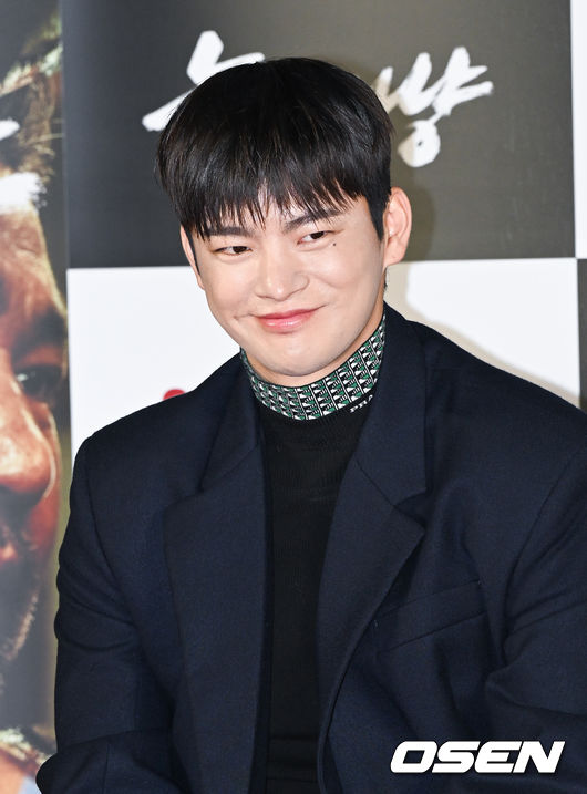 29일 오전 서울 용산아이파크몰 내 용산 CGV에서 영화 '늑대사냥'(감독 김홍선) 제작보고회가 진행됐다.  '늑대사냥'은 극악무도한 범죄자들을 태평양에서 한국까지 이송해야 하는 상황 속, 지금껏 보지 못한 극한 상황에 처하게 되는 하드보일드 서바이벌 액션으로 오는 9월 21일 개봉 예정이다.  배우 서인국이 미소 짓고 있다. 2022.08.29 / soul1014@osen.co.kr