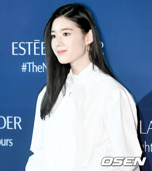 배우 정은채가 행사장에 참석해 포토타임을 하고 있다. /ksl0919@osen.co.kr
