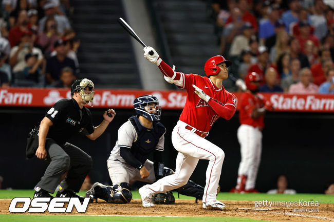 [사진] 오타니 쇼헤이가 시즌 29호 홈런을 치고 있다. ⓒGettyimages(무단전재 및 재배포 금지)