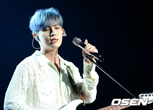 감재환이 ‘그 시절 우리는’ 무대를 선보이고 있다. 2022.09.05 /jpnews@osen.co.kr
