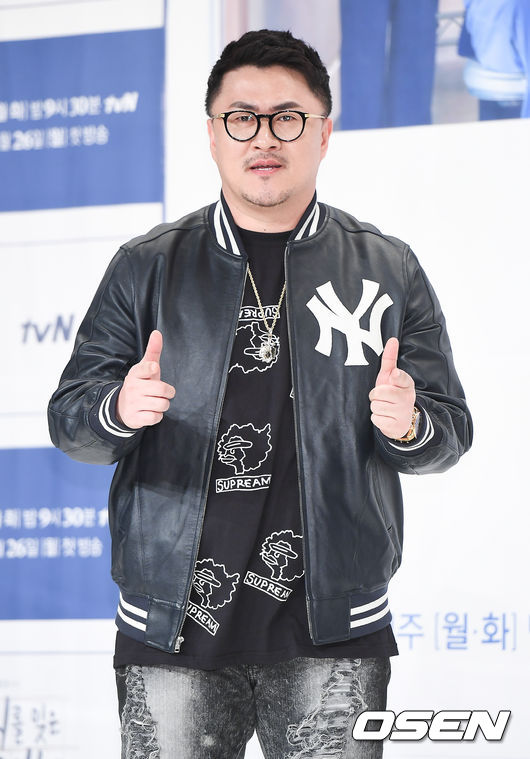 20일 서울 영등포 타임스퀘어 아모리스홀에서 진행된 tvN '시를 잊은 그대에게' 제작발표회에서 데프콘이 포즈를 취하고 있다. /   soul1014@osen.co.kr