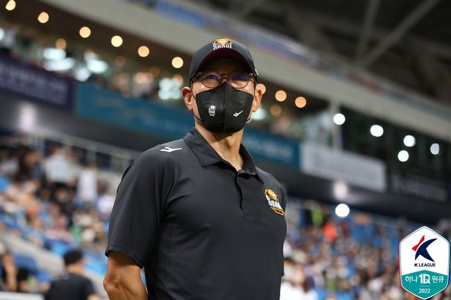 [사진] 안익수 / 한국프로축구연맹.