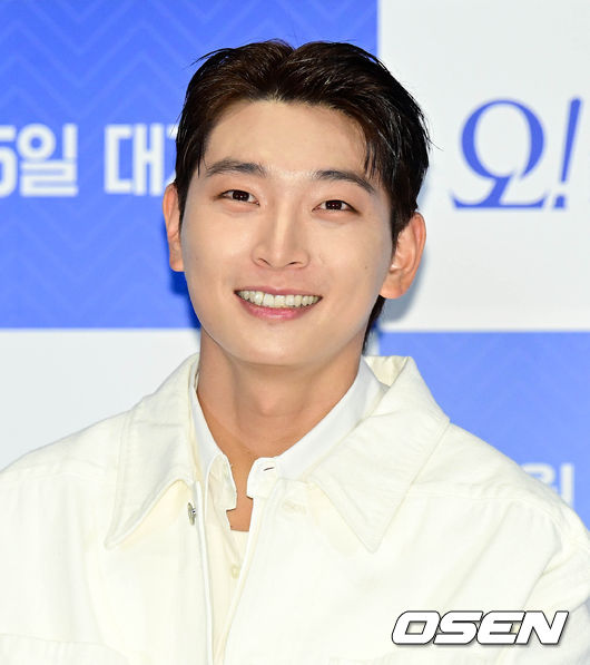 7일 오후 서울 광진구 롯데시네마 건대입구에서 영화 ‘오! 마이 고스트(감독 홍태선)’ 언론시사회가 열렸다.  15일 개봉하는 영화 '오! 마이 고스트'는 귀신 보는 스펙의 신입 FD 태민(정진운)과 갈 곳 없는 붙박이 귀신 콩이가 스튜디오 사수를 위해 미스터리한 사건에 맞서 벌이는 코미디 영화다.  배우 정진운이 질의응답 시간을 갖고 있다. 2022.09.07 /cej@osen.co.kr