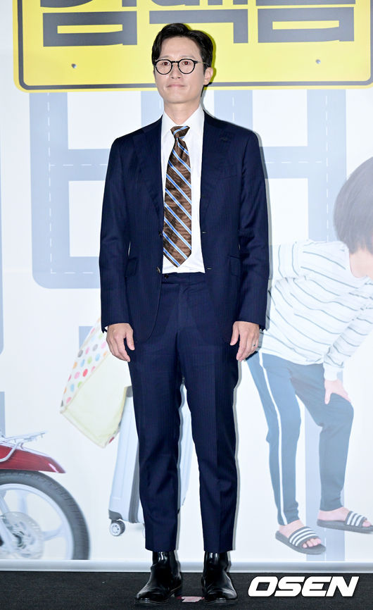 15일 오후 서울 용산구 한강대호 CGV 용산아이파크몰에서 영화 ‘컴백홈’의 언론시사회가 열렸다. 배우 송새벽이 포토타임을 갖고 있다. 2022.09.15 /ksl0919@osen.co.kr
