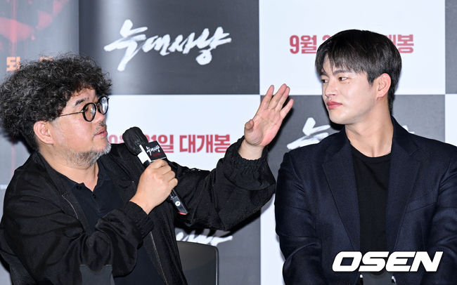 19일 오후 서울 용산구 CGV 용산아이파크몰에서 영화 ‘늑대사냥(감독 김홍선)’ 언론배급 시사회 및 기자간담회 열렸다.
