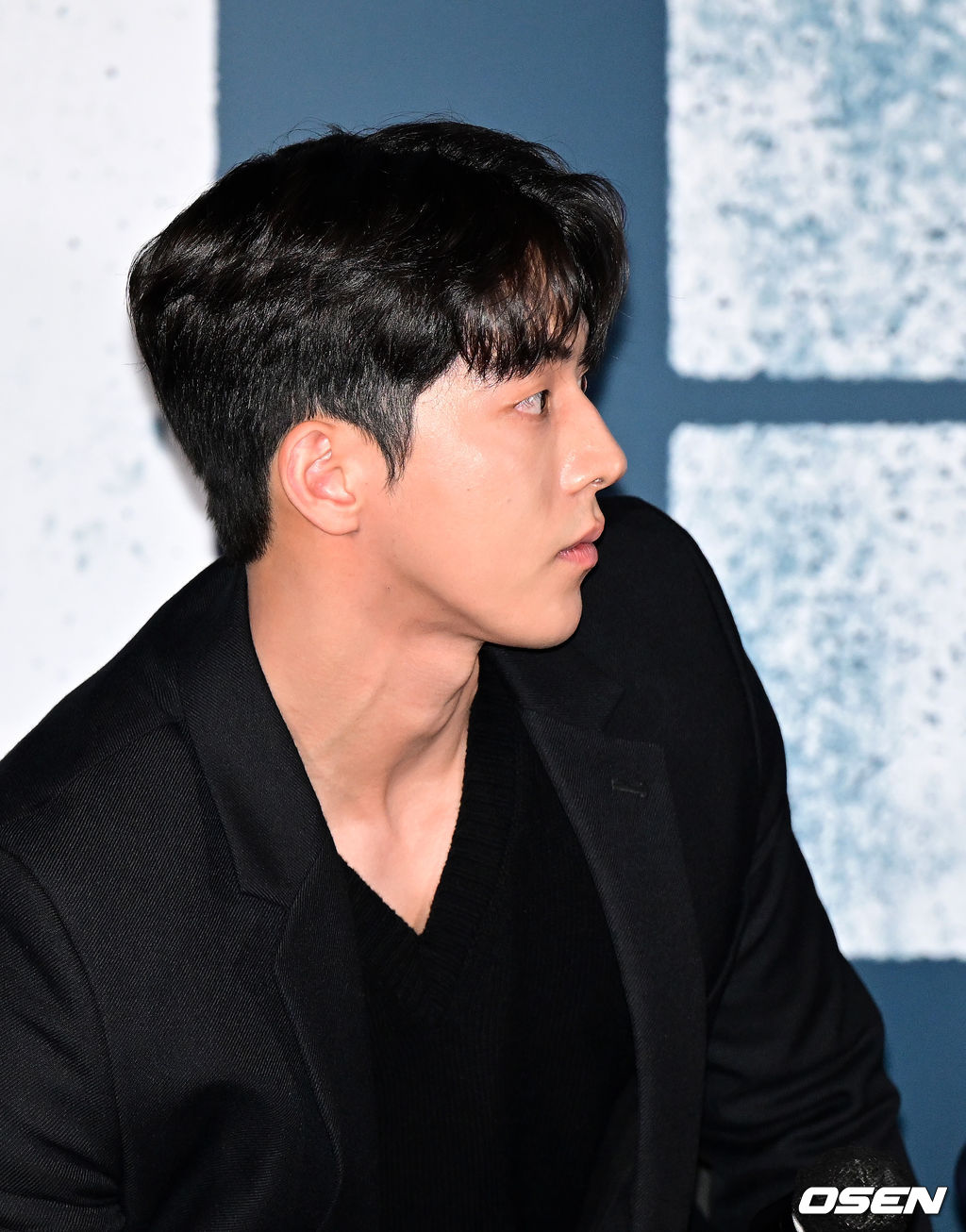 12일 오후 서울 용산 CGV에서 영화 ‘리멤버’ (감독 이일형) 언론시사회가 열렸다.  가족을 모두 죽게 만든 친일파를 찾아 60년간 계획한 복수를 감행하는 알츠하이머 환자 필주(이성민 분)와 의도치 않게 그의 복수에 휘말리게 된 20대 절친 인규(남주혁 분)의 이야기를 그린 영화 '리멤버'는 오는 26일 개봉된다.  배우 남주혁이 간담회에 참석하고 있다. 2022.10.12 / dreamer@osen.co.kr