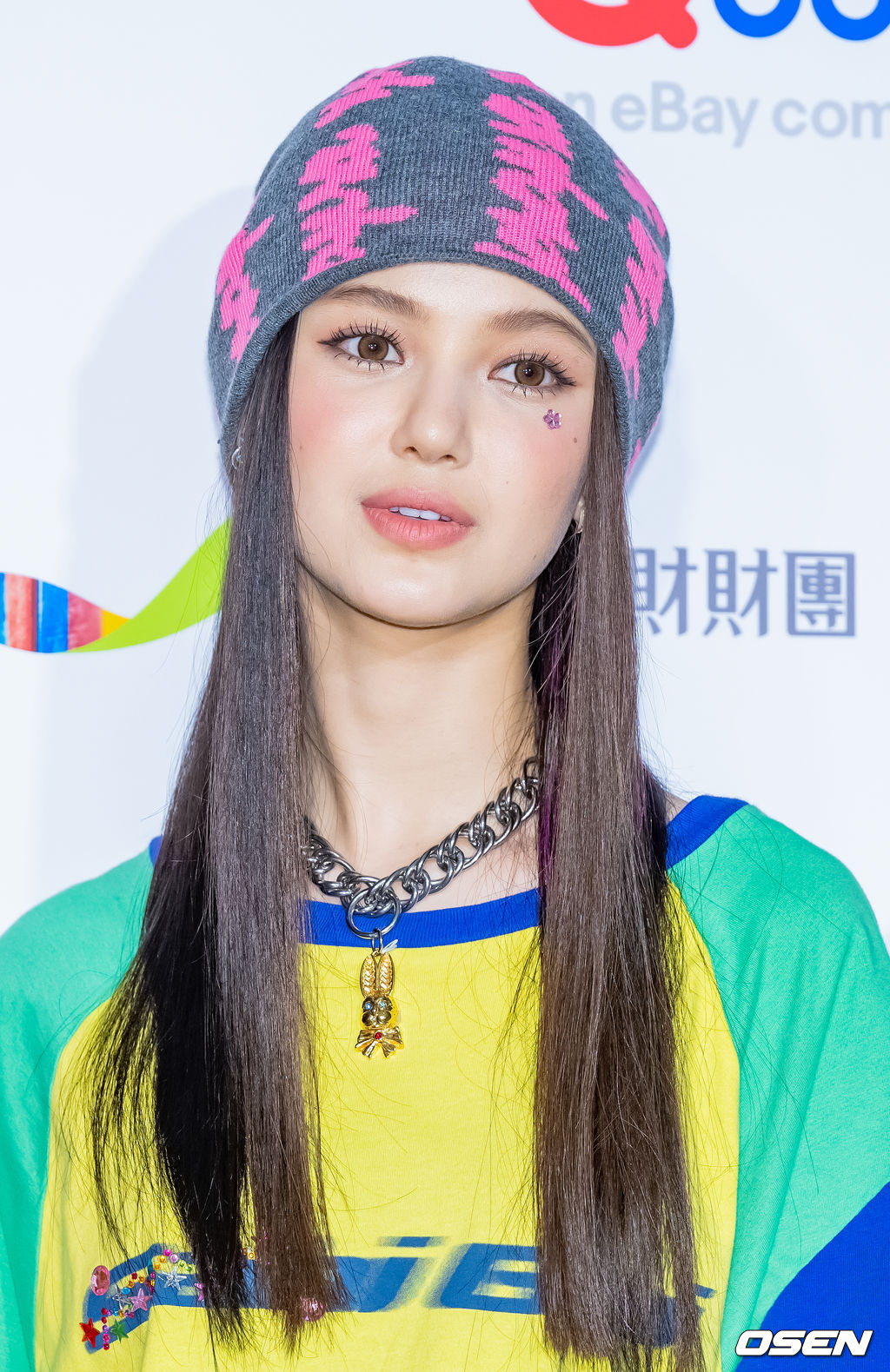 15일 오후 일본 도쿄 아리아케 아레나(TOKYO ARIAKE ARENA)에서 '케이콘 2022 - 재팬 (KCON 2022 - JAPAN)' 2일차 포토월 행사가 진행됐다.그룹 뉴진스(NewJeans) 다니엘이 포토월에서 포즈를 취하고 있다. 2022.10.15 /rumi@osen.co.kr