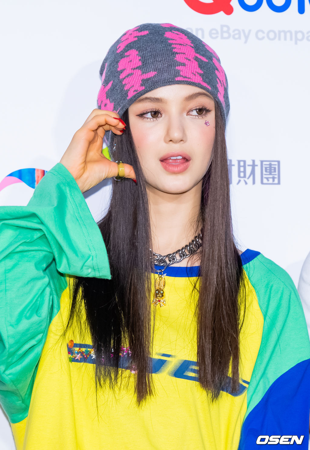 15일 오후 일본 도쿄 아리아케 아레나(TOKYO ARIAKE ARENA)에서 '케이콘 2022 - 재팬 (KCON 2022 - JAPAN)' 2일차 포토월 행사가 진행됐다. 그룹 뉴진스(NewJeans) 다니엘이 포토월에서 포즈를 취하고 있다. 2022.10.15 /rumi@osen.co.kr