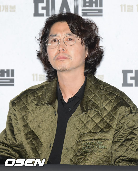 황인호 감독이 질문을 듣고 있다. 2022.11.07 / soul1014@osen.co.kr