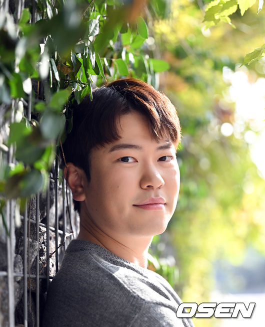 MBC 드라마 ‘금수저’에서 이동경 역을 연기한 배우 김은수가 8일 오후 서울 마포구 합정동에 위치한 OSEN 사옥에서 인터뷰에 앞서 포즈를 취하고 있다. 2022.11.08 /cej@osen.co.kr