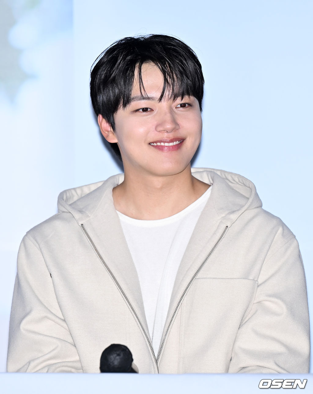 8일 오후 서울 용산구 CGV용산아이파크몰에서 영화 '동감' 언론배급시사회가 열렸다.이 자리에는 서은영 감독과 배우 여진구, 조이현, 김혜윤, 나인우, 배인혁이 참석했다.여진구가 기자회견중 미소짓고 있다. 2022.11.08 / rumi@osen.co.kr