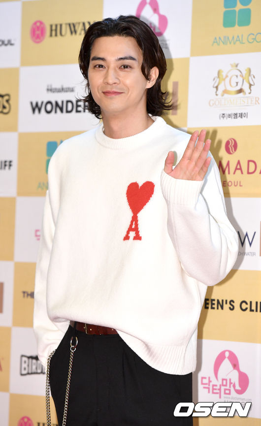 배우 김지훈이 참석해 포즈를 취하고 있다. /dreamer@osen.co.kr