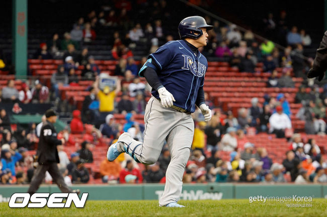 [사진] 탬파베이에서 뛰던 최지만이 트레이드로 피츠버그 유니폼을 입는다. ⓒGettyimages(무단전재 및 재배포 금지)