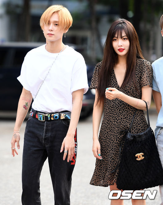 그룹 트리플H 이던과 현아가 리허설 장소로 이동하고 있다./sunday@osen.co.kr