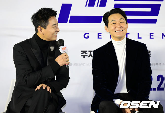 배우 주지훈, 박성웅이 간담회를 하고 있다. 2022.12.01 /jpnews@osen.co.kr