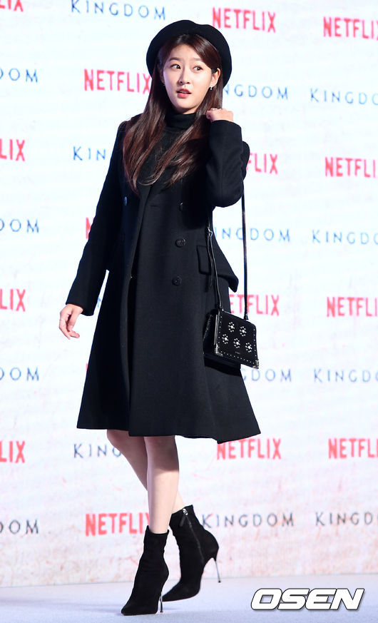 배우 김새론이 포토타임을 갖고 있다./sunday@osen.co.kr