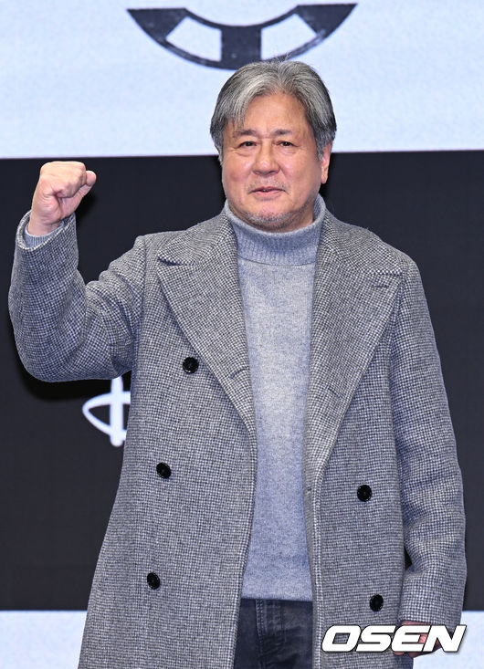 14일 오전 서울 JW 메리어트 동대문 스퀘어 서울몰에서 디즈니+ 오리지널 '카지노' 제작발표회가 열렸다.