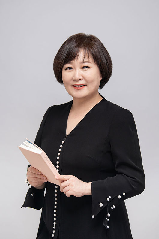 '어쩌다 어른' 제공