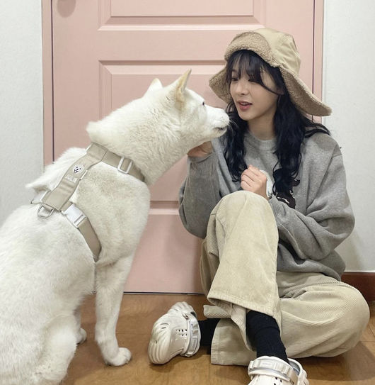 설인아 SNS