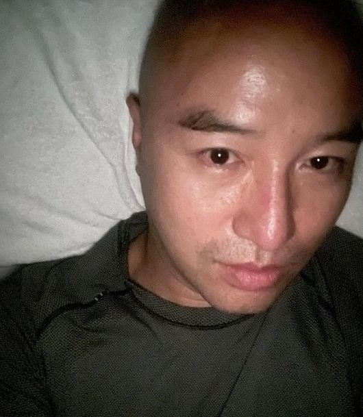 홍석천