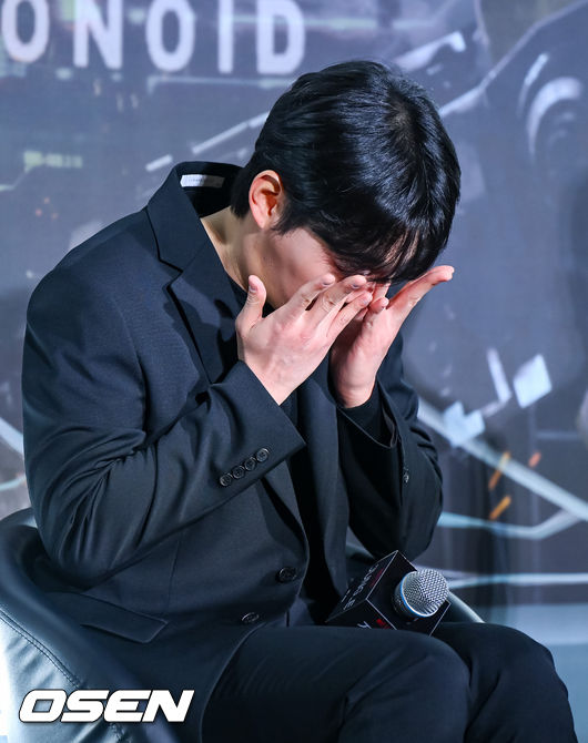 12일 오전 서울 자양동 건대입구 롯데시네마에서 넷플릭스 영화 ‘정이’(연상호 감독) 제작보고회가 진행됐다.