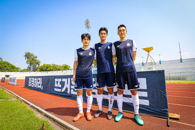 왼쪽부터 김원식, 한용수, 김민규, 이상민 /서울 이랜드 제공