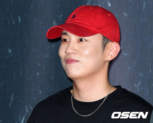 가수 한해가 포토타임을 갖고 있다./sunday@osen.co.kr