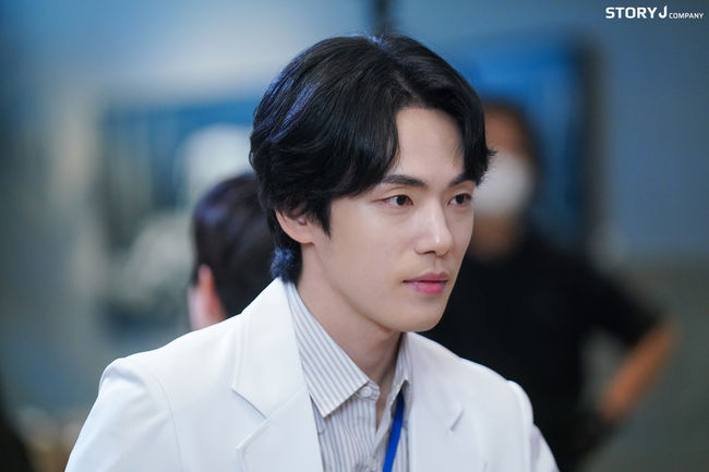 스토리제이컴퍼니 제공