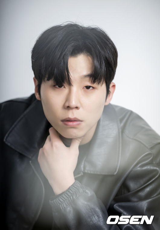 송덕호가 인터뷰를 앞두고 포즈를 취하고 있다. 2022.12.23 / dreamer@osen.co.kr