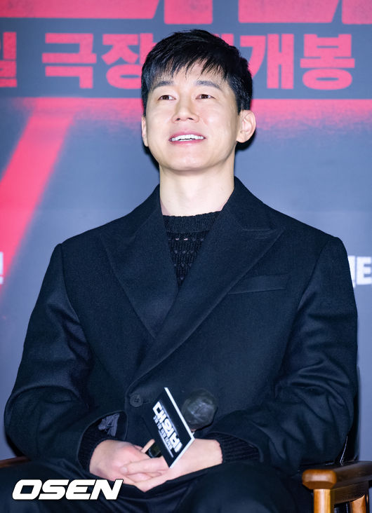 2일 오전 서울 성동구 메가박스 성수에서 영화 '대외비' 제작보고회가 열렸다.