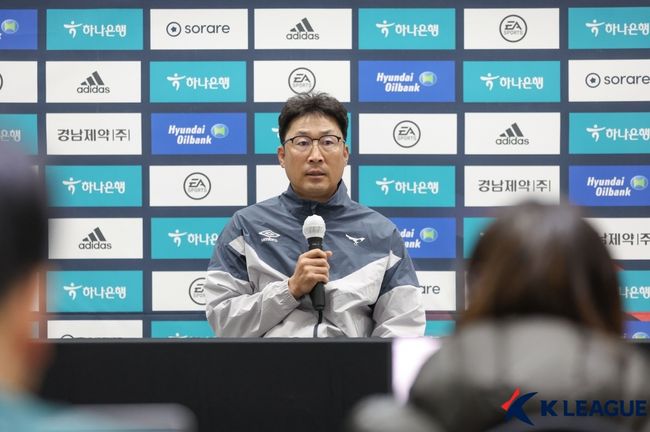 [사진] 이기형 감독 / 한국프로축구연맹.