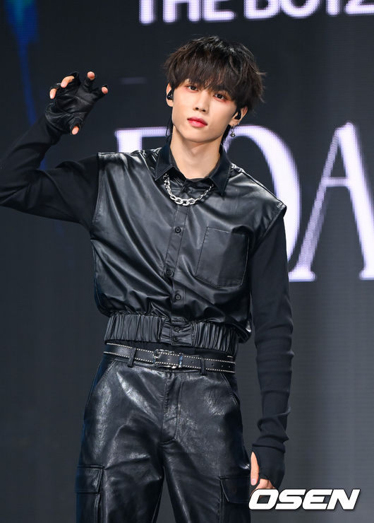 더보이즈 선우가 포즈를 취하고 있다. 2023.02.20 / soul1014@osen.co.kr