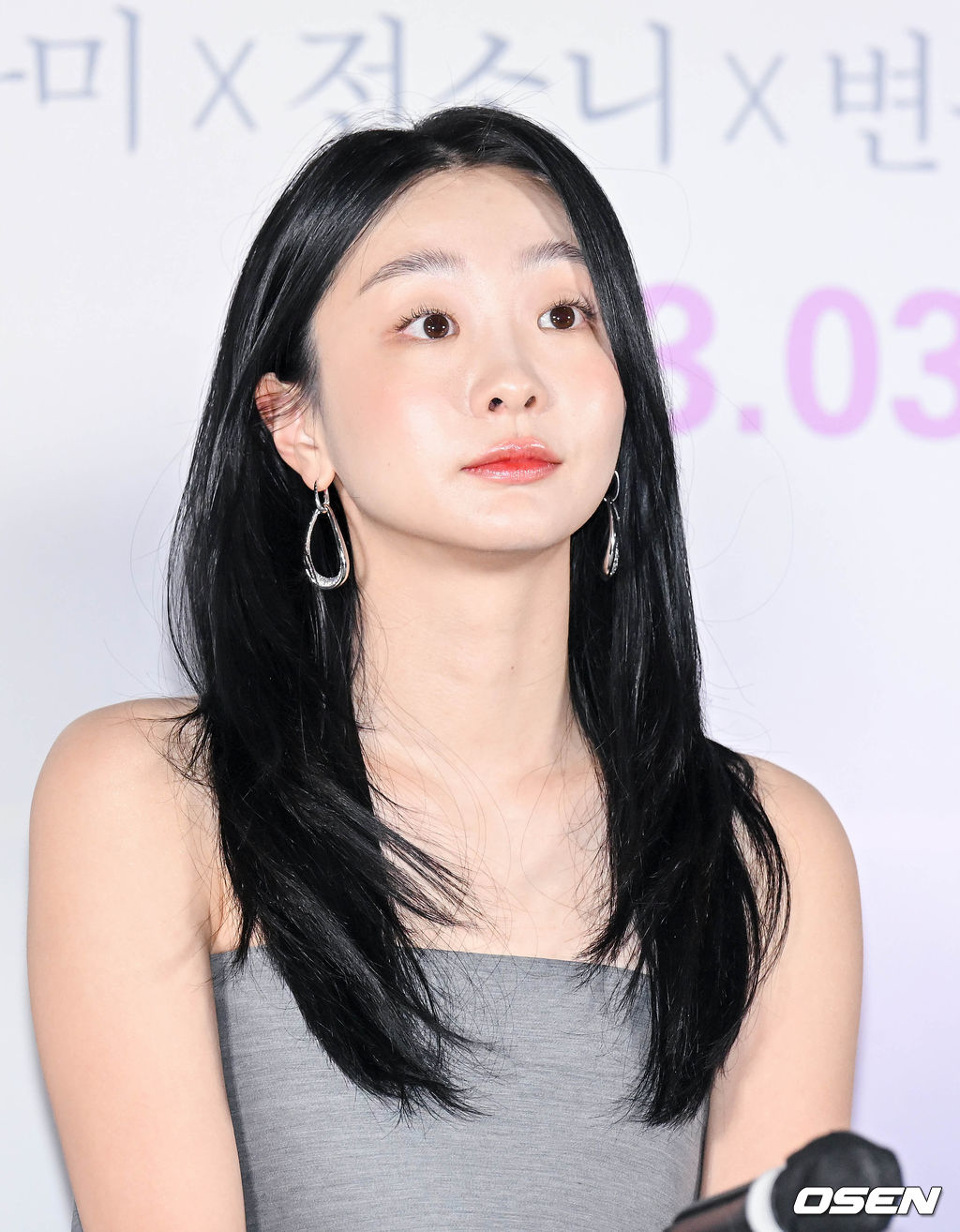 28일 오후 서울 광진구 롯데시네마 건대입구에서 영화 '소울메이트(감독 민용근)’ 언론시사회가 열렸다.배우 김다미가 질의응답 시간을 갖고 있다. 2023.02.28 /cej@osen.co.kr