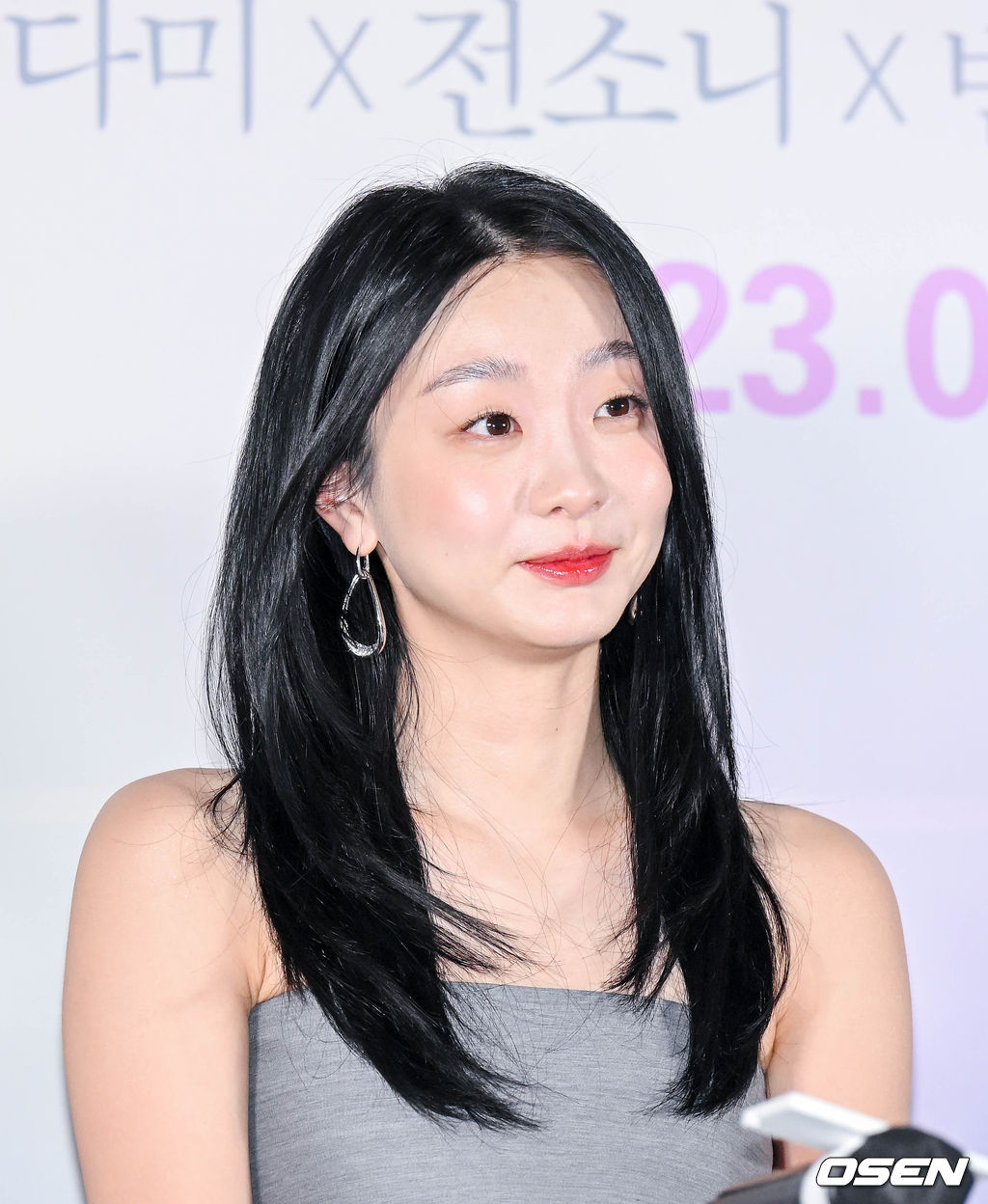 28일 오후 서울 광진구 롯데시네마 건대입구에서 영화 '소울메이트(감독 민용근)’ 언론시사회가 열렸다.배우 김다미가 질의응답 시간을 갖고 있다. 2023.02.28 /cej@osen.co.kr