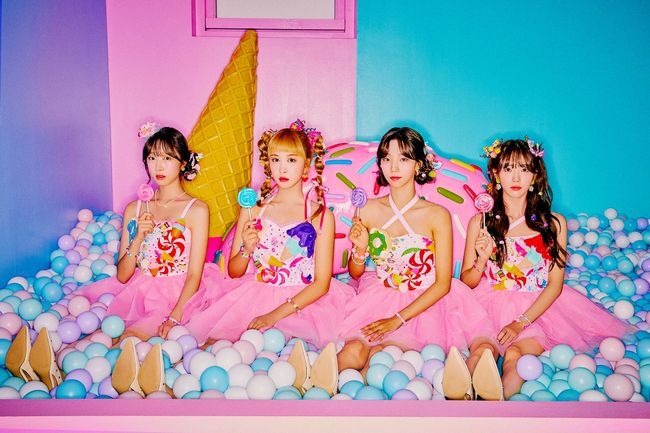 우주소녀, &apos;마의 7년&apos; 넘었다…13→10→8인조 재정비 [종합]