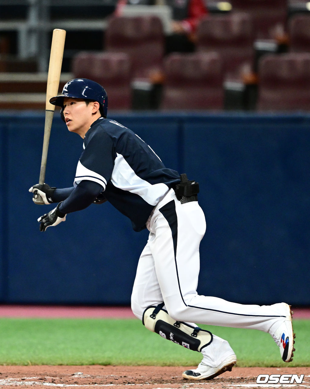 월드베이스볼클래식(WBC) 대표팀이 3일 서울 고척스카이돔에서 SSG 퓨처스팀과 연습경기를 가졌다. 3회말 2사 주자없는 상황 대표팀 김혜성이 안타를 날리고 있다. 2023.03.03 / dreamer@osen.co.kr