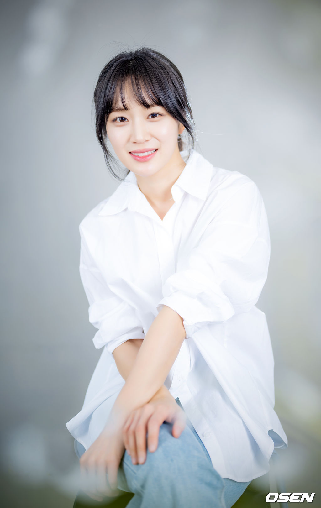 TV조선 주말드라마 '빨간 풍선'에서 '조은산'역으로 열연한 배우 정유민이 최근 서울 마포구 합정동 OSEN 사옥에서 인터뷰를 가졌다.배우 정유민이 인터뷰에 앞서 포즈를 취하고 있다. 2023.03.03 /rumi@osen.co.kr